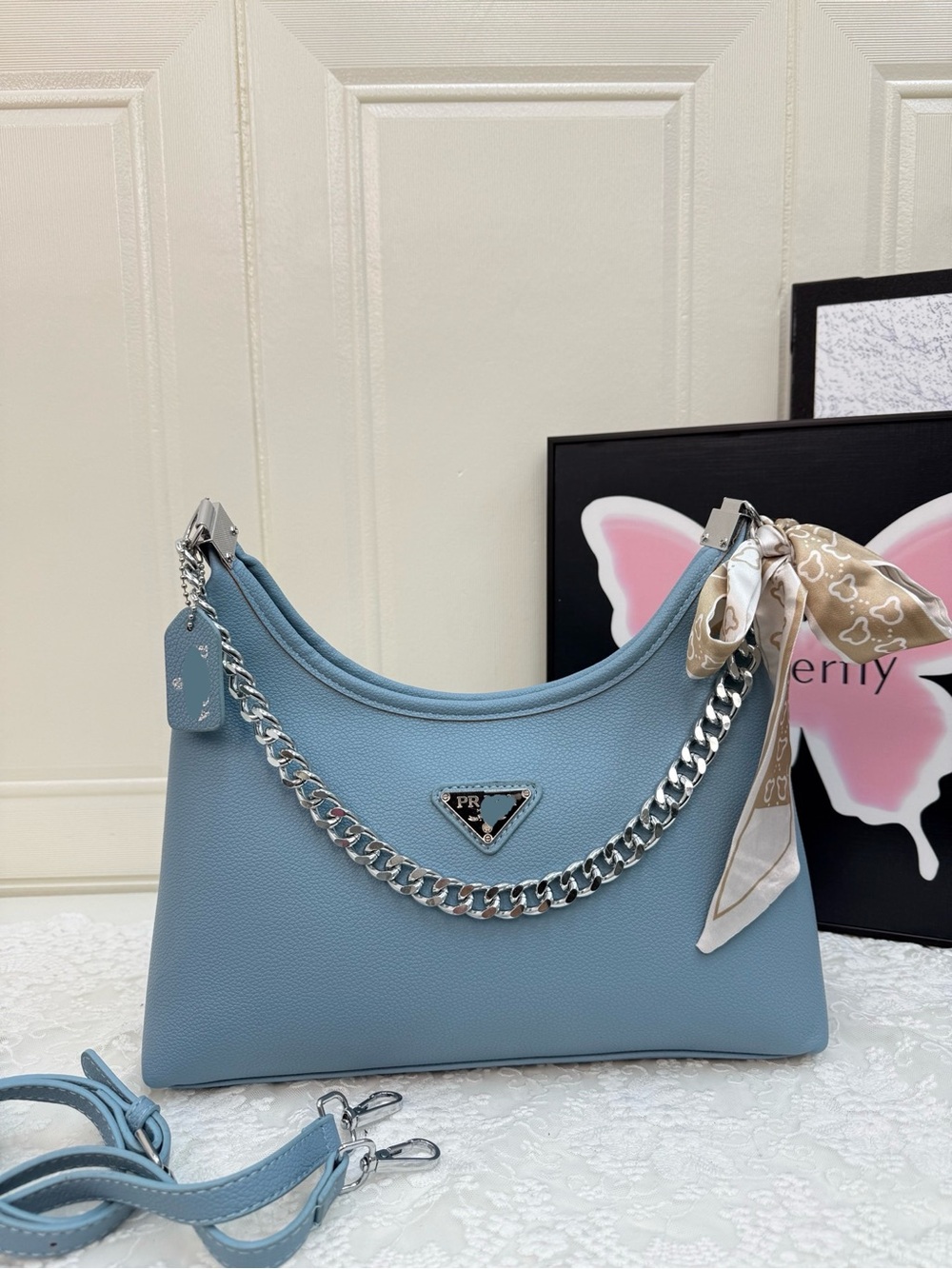 New women’s blue fashion shoulder bag